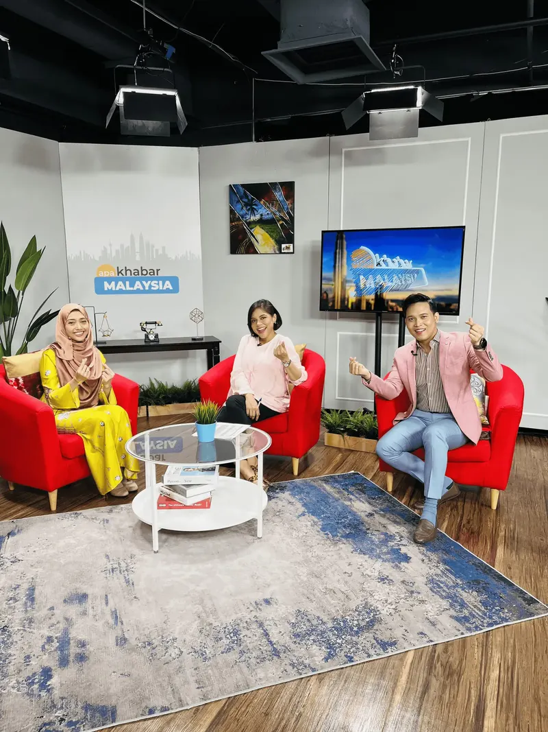 Mawarni dc bernama1